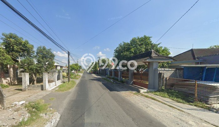 Jual Gudang Area Komersial Kawasan Berbah, Luas 351m², Jalan Raya Jual Gudang Area Komersial Kawasan Berbah, Luas 351m², Jalan Raya