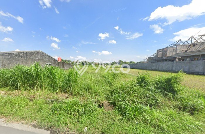 Tanah Dijual di Yogyakarta Seluas 2447m2 Strategis Tanah Dijual di Yogyakarta Seluas 2447m2 Strategis