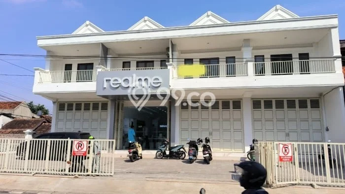 Ruko disewakan lokasi strategis Pakualaman Yogyakarta 135m2 Ruko disewakan lokasi strategis Pakualaman Yogyakarta 135m2