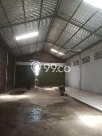 Untuk Disewa Gudang di Kasihan Bantul LT 1050m2, LB 1030m2 Untuk Disewa Gudang di Kasihan Bantul LT 1050m2, LB 1030m2