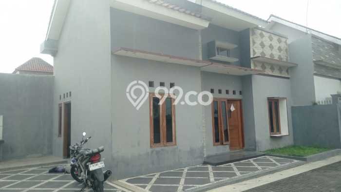 Rumah Modern LB/LT 46m2/101m2 Siap Huni Area Kartosuro, Sukoharjo Rumah Modern LB/LT 46m2/101m2 Siap Huni Area Kartosuro, Sukoharjo