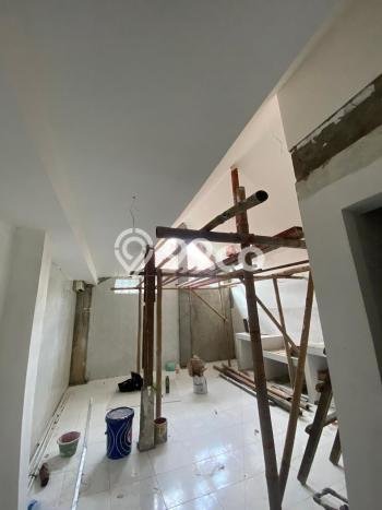 Ruko bagus disewakan di Pakualaman Yogyakarta dengan LB 110m2 harga sewa terbaik Ruko bagus disewakan di Pakualaman Yogyakarta dengan LB 110m2 harga sewa terbaik