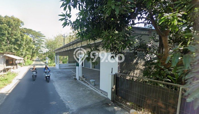 Ruko Usaha Dijual di Piyungan Bantul LT 299m2 & LB 193m2 Ruko Usaha Dijual di Piyungan Bantul LT 299m2 & LB 193m2