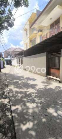 Kos-kosan Dijual di Pasar Minggu, Jakarta Selatan, 35 KT, 35 KM, Bangunan 300m2 Kos-kosan Dijual di Pasar Minggu, Jakarta Selatan, 35 KT, 35 KM, Bangunan 300m2