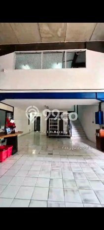 Unit Gudang Disewakan di Daan Mogot di Area Ramai & Strategis Unit Gudang Disewakan di Daan Mogot di Area Ramai & Strategis