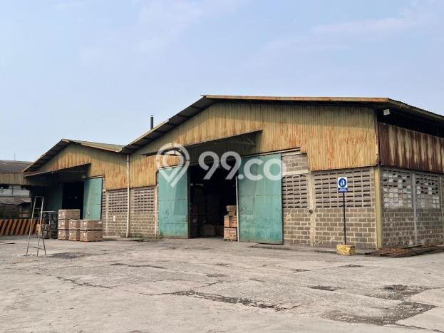 Gudang di Jatake, Luas 8000m2m², Disewakan, Pusat Bisnis, Siap Usaha Gudang di Jatake, Luas 8000m2m², Disewakan, Pusat Bisnis, Siap Usaha
