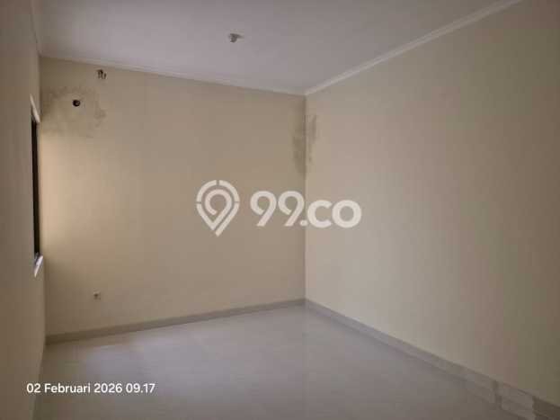 Disewakan! Rumah 3 Kamar Tidur &
2 Kamar Mandi di Permata Buana, Jakarta Barat Disewakan! Rumah 3 Kamar Tidur &
2 Kamar Mandi di Permata Buana, Jakarta Barat