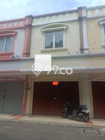 Ruko Dijual di Jakarta Barat LT 64m2 & LB 64m2 Lokasi Terbaik! Ruko Dijual di Jakarta Barat LT 64m2 & LB 64m2 Lokasi Terbaik!
