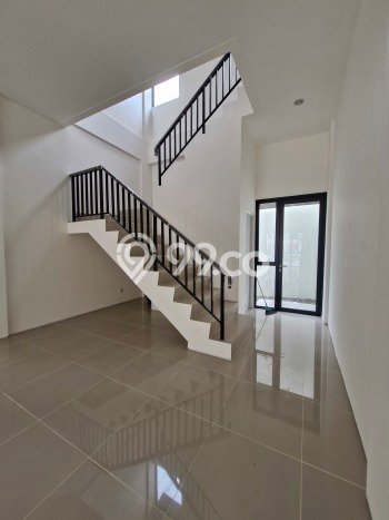 Area Strategis! Disewakan Ruko Lokasi Cisauk, Tangerang Cocok untuk Bisnis Area Strategis! Disewakan Ruko Lokasi Cisauk, Tangerang Cocok untuk Bisnis