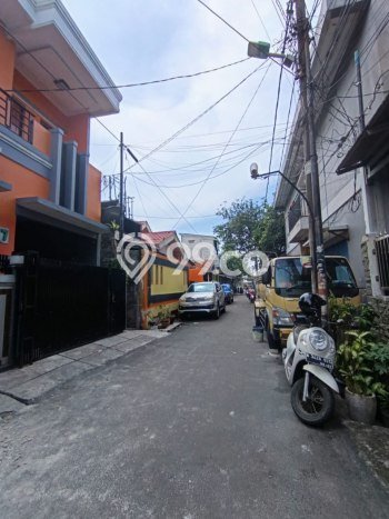 For Sale Hunian Rumah Terawat 2 KT di Sunter, Jakarta Utara For Sale Hunian Rumah Terawat 2 KT di Sunter, Jakarta Utara