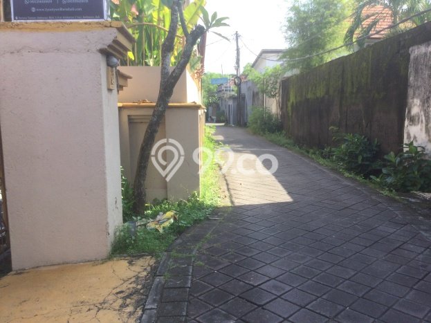DIJUAL! Vila Kawasan , Area 600m2m², Akses Mudah Pusat Kota DIJUAL! Vila Kawasan , Area 600m2m², Akses Mudah Pusat Kota