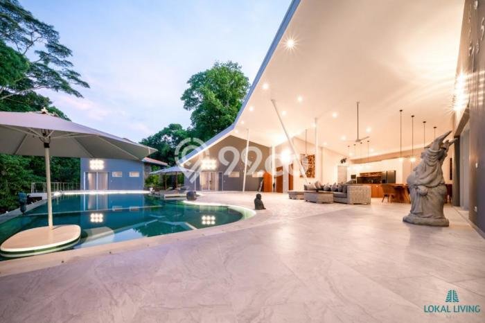 Rumah Luxury Modern Siap Huni di Kerobokan Badung Rumah Luxury Modern Siap Huni di Kerobokan Badung