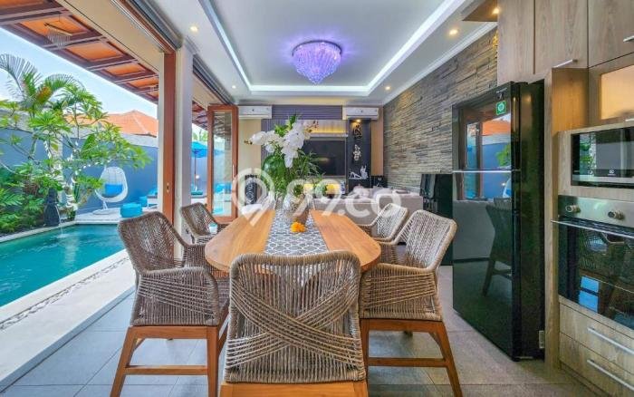 Vila Kawasan , Luas 200m2m², Cocok untuk hunian keluarga Vila Kawasan , Luas 200m2m², Cocok untuk hunian keluarga