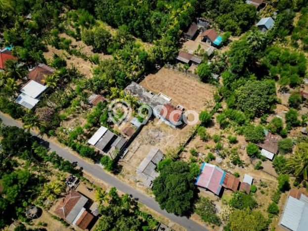 Kavling Tanah untuk Dijual di Singaraja, Buleleng, Luas 1200m2 Kavling Tanah untuk Dijual di Singaraja, Buleleng, Luas 1200m2