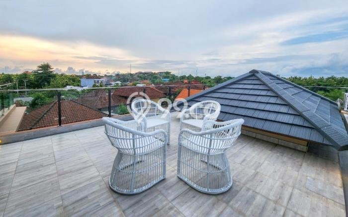 Vila Kawasan , Luas 200m2m², Cocok untuk hunian keluarga Vila Kawasan , Luas 200m2m², Cocok untuk hunian keluarga