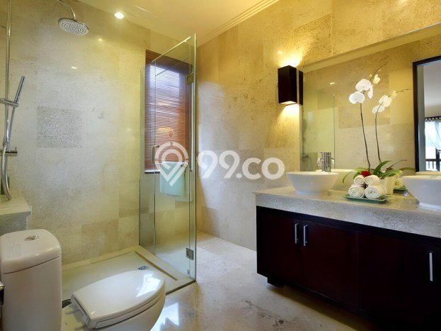Tempat Strategis! Vila Kawasan , Luas 732m2m², Kondisi Terbaik Tempat Strategis! Vila Kawasan , Luas 732m2m², Kondisi Terbaik