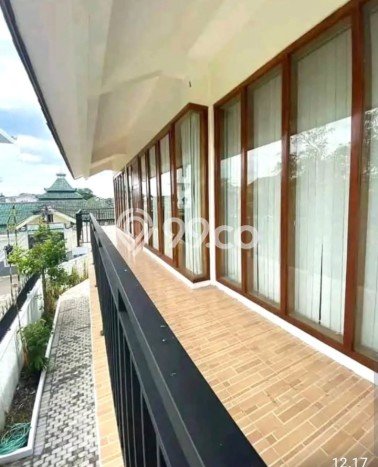 SPECIAL PRICE! Rumah Strategis lokasi Depok, LT 365m2m² Bangunan 300m2m² SPECIAL PRICE! Rumah Strategis lokasi Depok, LT 365m2m² Bangunan 300m2m²