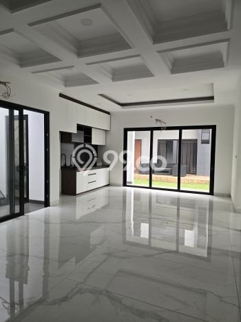 Ready to Use! Premium House LT 200m2 Desain Modern di BSD Ready to Use! Premium House LT 200m2 Desain Modern di BSD