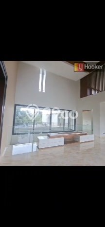 Rumah Elit Modern Tanpa Renovasi di BSD Tangerang Rumah Elit Modern Tanpa Renovasi di BSD Tangerang