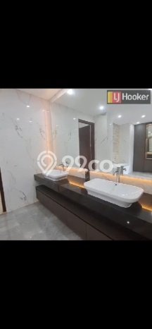 Rumah Elit Modern Tanpa Renovasi di BSD Tangerang Rumah Elit Modern Tanpa Renovasi di BSD Tangerang