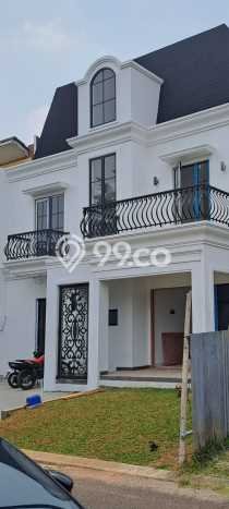 Ready to Use! Premium House LT 200m2 Desain Modern di BSD Ready to Use! Premium House LT 200m2 Desain Modern di BSD