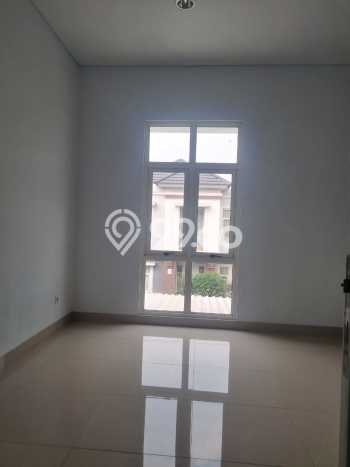 Dijual Hunian Rumah Terawat 4 KT di BSD, Tangerang Dijual Hunian Rumah Terawat 4 KT di BSD, Tangerang