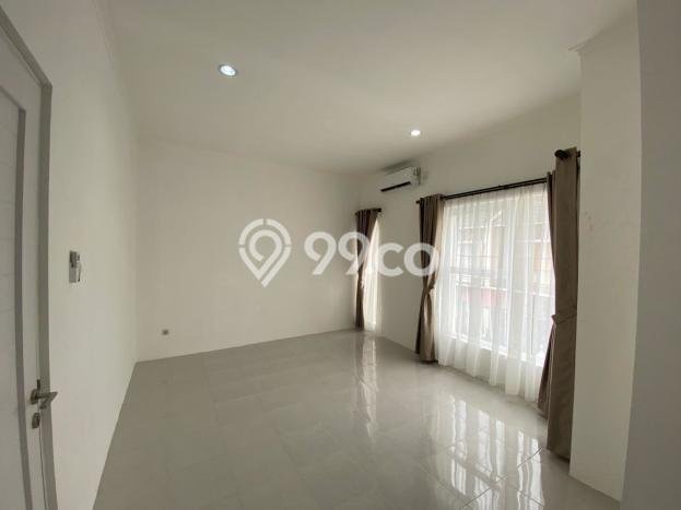 For Sale Rumah 2 Kamar Lokasi Ideal Nyaman dan Strategis di Tangerang For Sale Rumah 2 Kamar Lokasi Ideal Nyaman dan Strategis di Tangerang