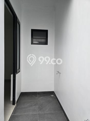 Ready to Use! Premium House LT 200m2 Desain Modern di BSD Ready to Use! Premium House LT 200m2 Desain Modern di BSD