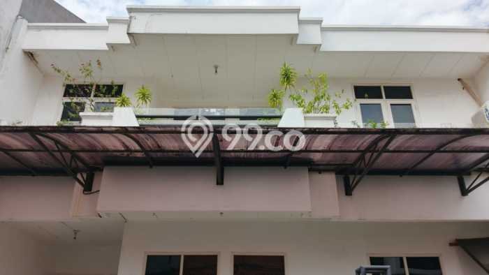 Ready to Use! Luxury House LT 150m2 Desain Elegan di Kramat Ready to Use! Luxury House LT 150m2 Desain Elegan di Kramat