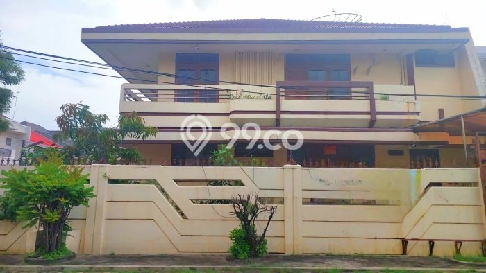 Ready to Use! Luxury House LT 339m2 Desain Elegan di Green garden Ready to Use! Luxury House LT 339m2 Desain Elegan di Green garden