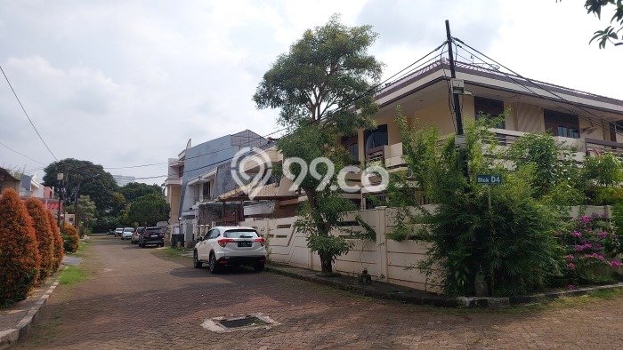 Ready to Use! Luxury House LT 339m2 Desain Elegan di Green garden Ready to Use! Luxury House LT 339m2 Desain Elegan di Green garden