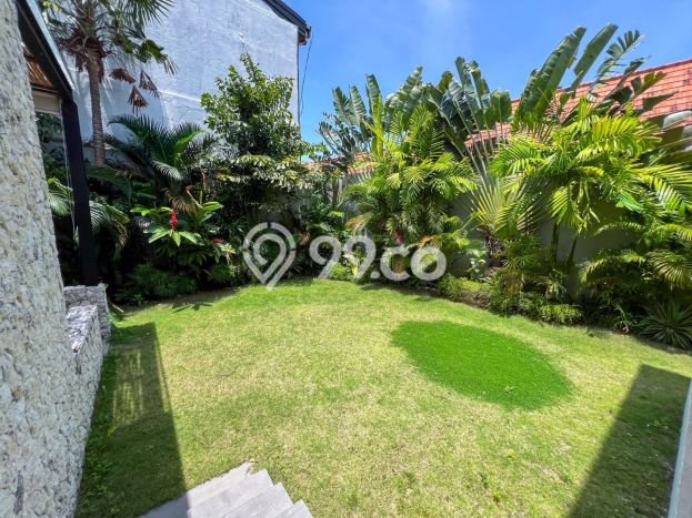 LOKASI STRATEGIS! Vila Kawasan , Luas 802m2m², Dekat pusat umum LOKASI STRATEGIS! Vila Kawasan , Luas 802m2m², Dekat pusat umum