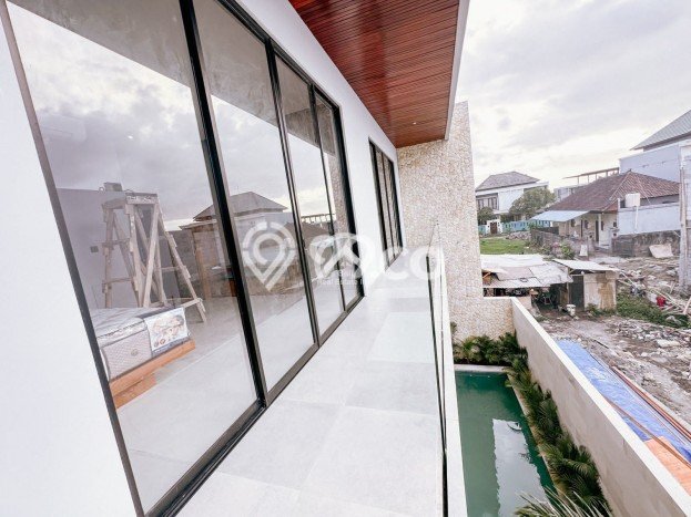 Jual Rumah Luas Megah Dengan View Cantik di Munggu, Badung Jual Rumah Luas Megah Dengan View Cantik di Munggu, Badung