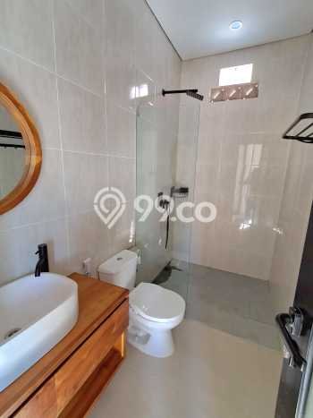 Vila Premium Kawasan , Luas 140m2m², Posisi Premium dengan jalan mudah Vila Premium Kawasan , Luas 140m2m², Posisi Premium dengan jalan mudah