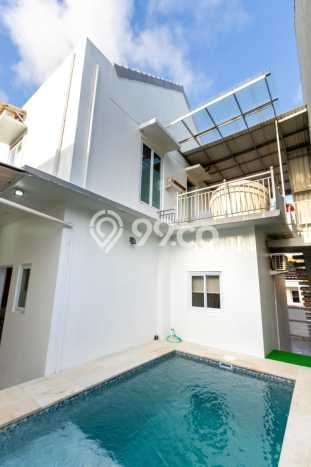 HARGA MENARIK! Vila Kawasan , Dimensi 150m2m², Lokasi Premium dengan jalan mudah HARGA MENARIK! Vila Kawasan , Dimensi 150m2m², Lokasi Premium dengan jalan mudah