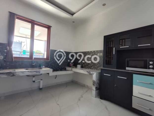 FEATURED! Rumah Asri area Kesiman, Luas 180m2m² Bangunan 250m2m² FEATURED! Rumah Asri area Kesiman, Luas 180m2m² Bangunan 250m2m²