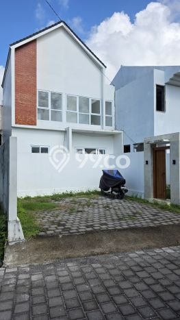 Vila Premium di , Dimensi 200m2m², Lingkungan Nyaman untuk keluarga Vila Premium di , Dimensi 200m2m², Lingkungan Nyaman untuk keluarga
