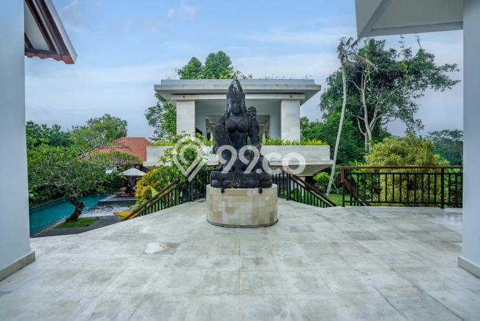 LOKASI TERBAIK! Vila Kawasan , Dimensi 3415m2m², Kawasan Asri dan nyaman LOKASI TERBAIK! Vila Kawasan , Dimensi 3415m2m², Kawasan Asri dan nyaman