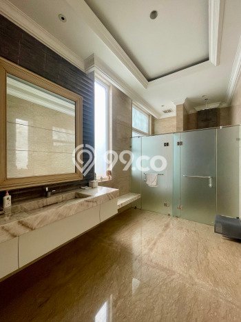 Jual Rumah Luas Megah Dengan View Eksklusif di Sunter, Jakarta Utara Jual Rumah Luas Megah Dengan View Eksklusif di Sunter, Jakarta Utara