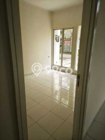 Rumah Modern Minimalis 2 KT Bisa Langsung Pindah di Cikupa Rumah Modern Minimalis 2 KT Bisa Langsung Pindah di Cikupa