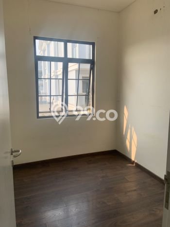Dijual Rumah 4 Kamar Lokasi Strategis Bagus dan Strategis di Cikupa Dijual Rumah 4 Kamar Lokasi Strategis Bagus dan Strategis di Cikupa