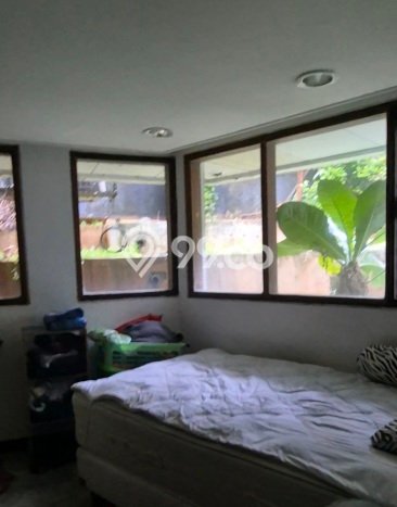 Siap Huni Hunian Elit 7 Kamar di Kebayoran Baru Dekat ke Mana Saja Siap Huni Hunian Elit 7 Kamar di Kebayoran Baru Dekat ke Mana Saja