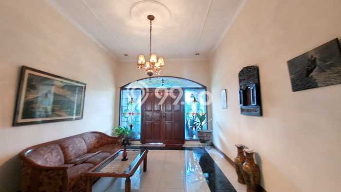 Jual Rumah Luas Elegan Dengan View Eksklusif di Depok I, Depok Jual Rumah Luas Elegan Dengan View Eksklusif di Depok I, Depok