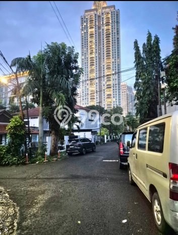 Siap Huni Hunian Elit 7 Kamar di Kebayoran Baru Dekat ke Mana Saja Siap Huni Hunian Elit 7 Kamar di Kebayoran Baru Dekat ke Mana Saja