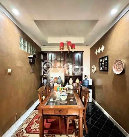 For Sale! Luxury House LT 238m2 Desain Modern di Sektor 9-Bintaro For Sale! Luxury House LT 238m2 Desain Modern di Sektor 9-Bintaro