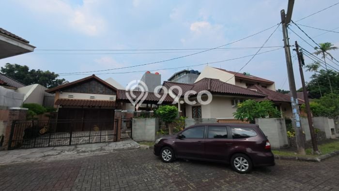 Dijual Rumah Mewah Megah Dengan View Eksklusif di BSD, Tangerang Dijual Rumah Mewah Megah Dengan View Eksklusif di BSD, Tangerang