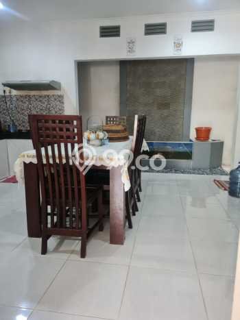 Rumah Modern 3 Kamar Terawat di Kompleks Cluster BSD, Tangerang Rumah Modern 3 Kamar Terawat di Kompleks Cluster BSD, Tangerang