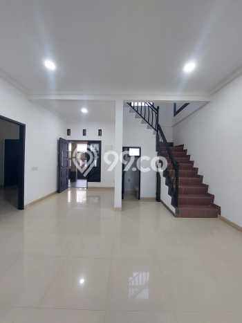 Jual Rumah Favorit Siap Huni LB 160m2 di Serpong Utara, Tangerang Selatan Jual Rumah Favorit Siap Huni LB 160m2 di Serpong Utara, Tangerang Selatan