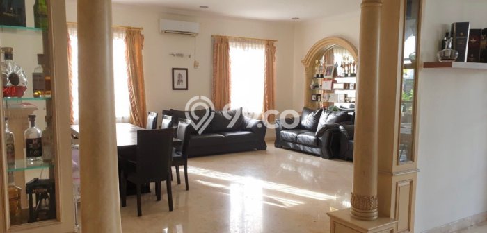 Rumah Modern Tropis Siap Huni Kawasan Telaga Golf BSD Rumah Modern Tropis Siap Huni Kawasan Telaga Golf BSD