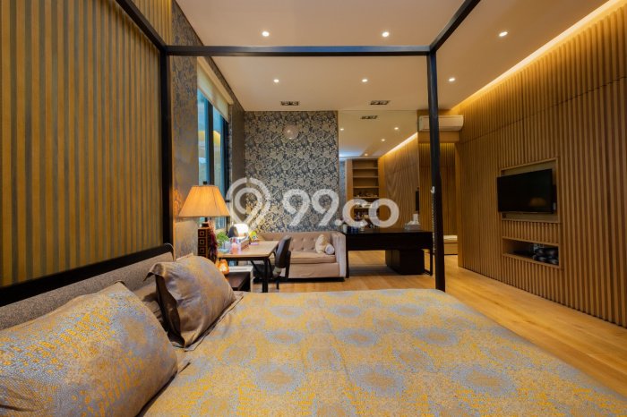 Disewakan Rumah Nyaman LT 600m2 / LB 1150m2 di Alam Sutera, Tangerang Disewakan Rumah Nyaman LT 600m2 / LB 1150m2 di Alam Sutera, Tangerang